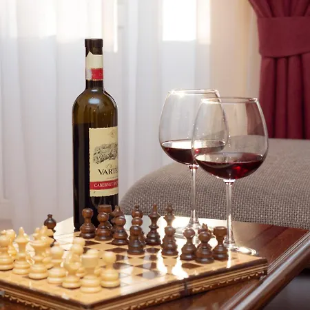 Апартаменты At Pidmurna St. 20