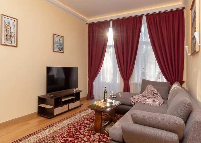 At Pidmurna St. 20 Apartment